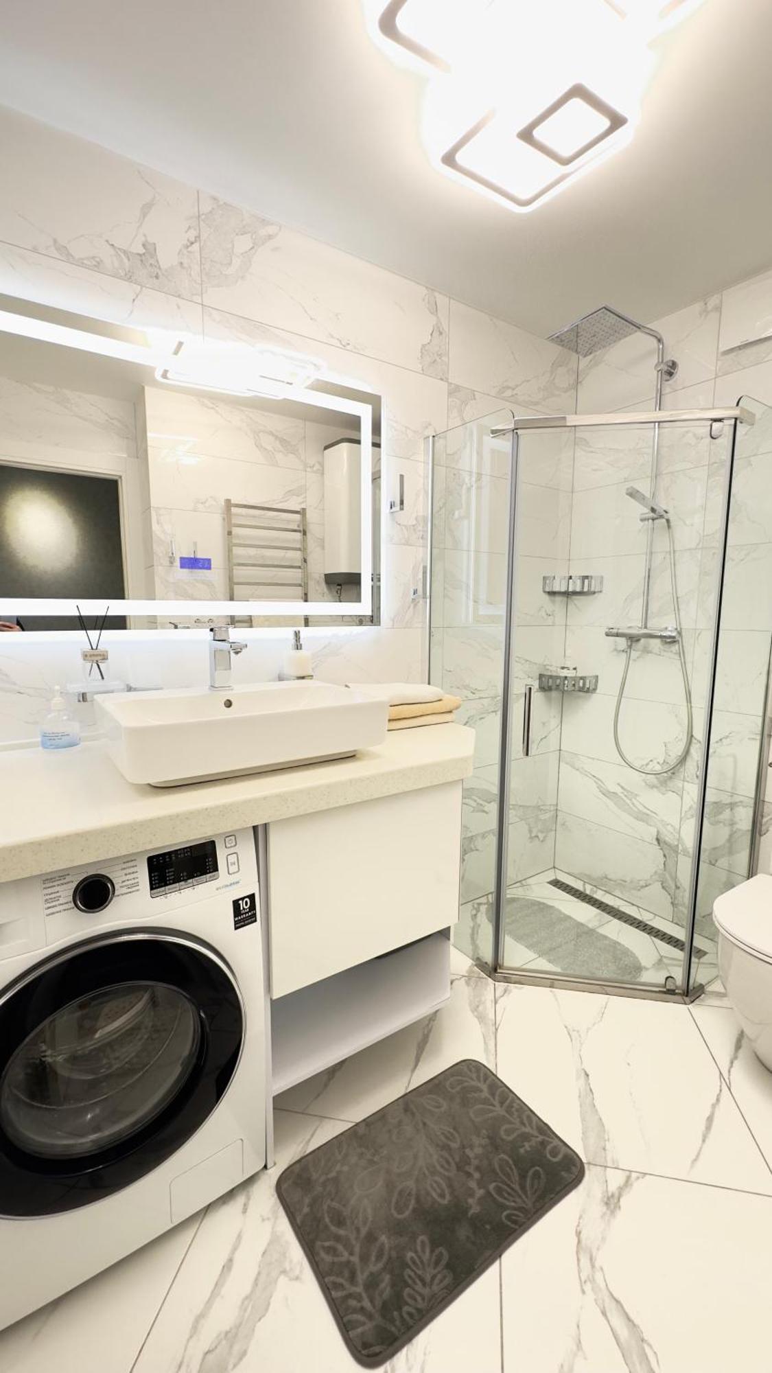 Modern Gagarina Avenue Apartment นิปโปร ภายนอก รูปภาพ