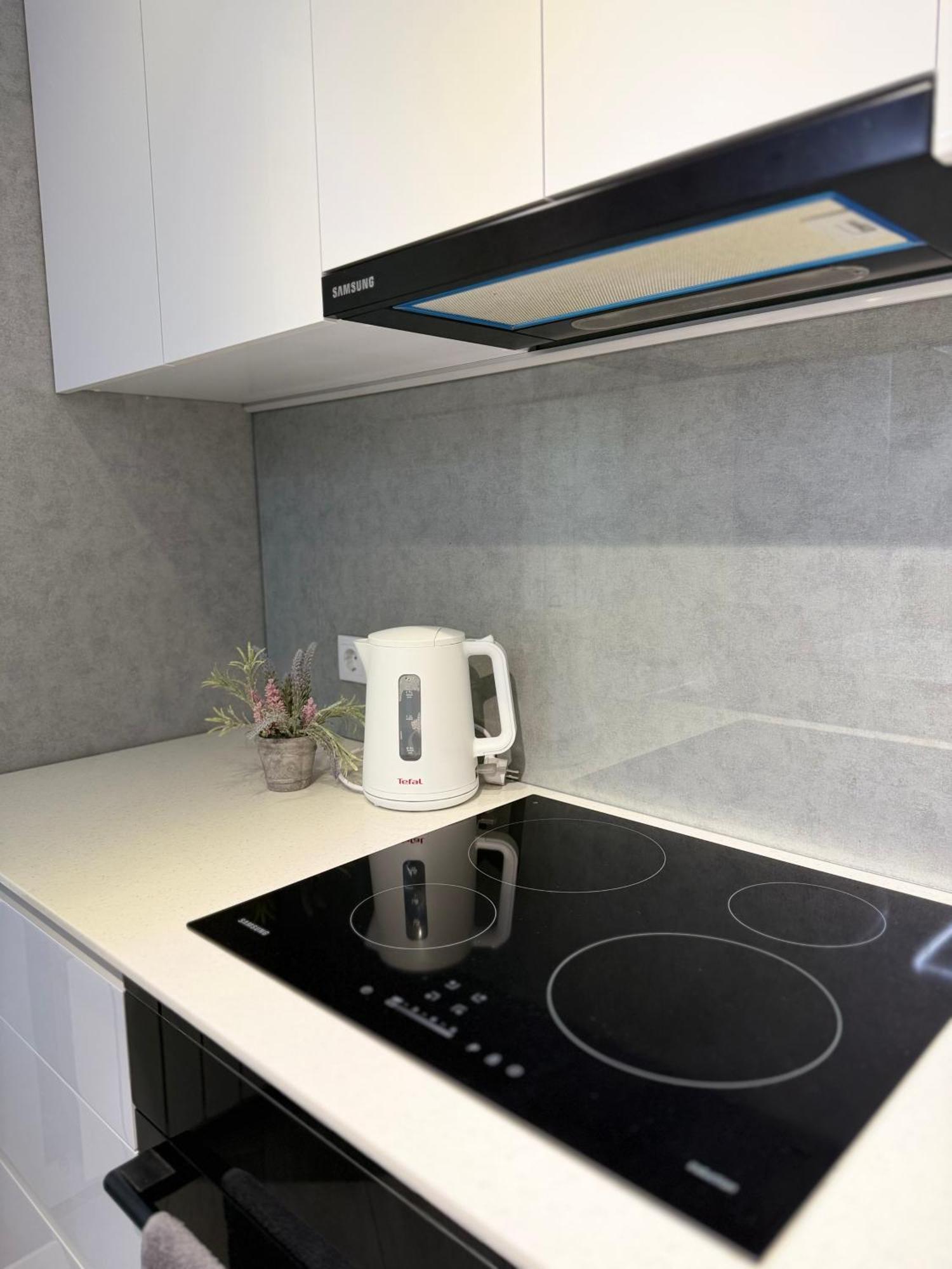 Modern Gagarina Avenue Apartment นิปโปร ภายนอก รูปภาพ