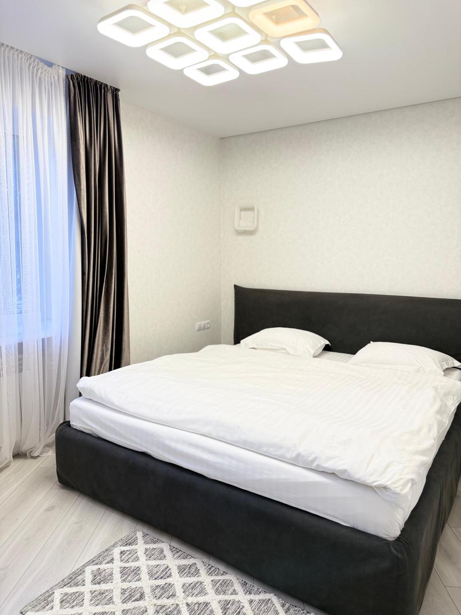 Modern Gagarina Avenue Apartment นิปโปร ภายนอก รูปภาพ